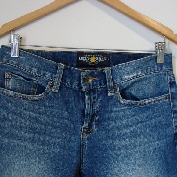 Lucky Brand Jean Shorts Abbey Bermuda Long Denim Frayed Raw Hem Size 4  / 27 - Picture 2 of 16